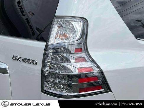 Used 2023 Lexus GX 460 Premium w/ Premium Package AWD/4WD image 16