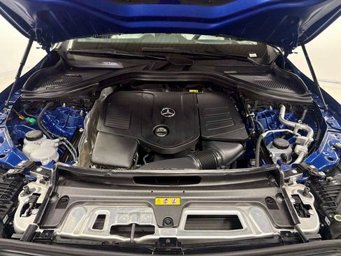 Used 2025 Mercedes-Benz GLC 350e 4MATIC w/ AMG Line image 37