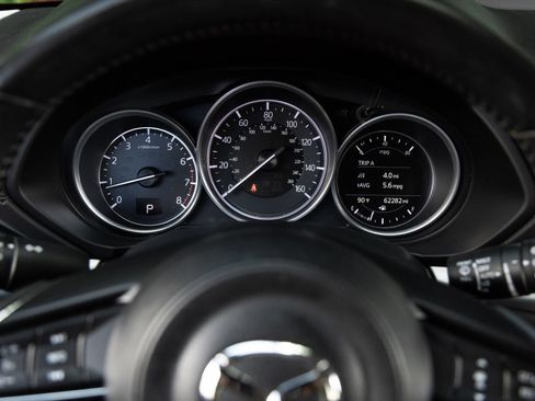 Used 2018 MAZDA CX-5 Touring FWD image 14