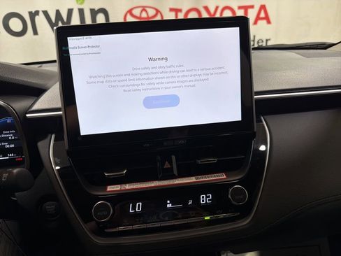 Used 2026 Toyota Corolla Cross XLE w/ Convenience Package image 28