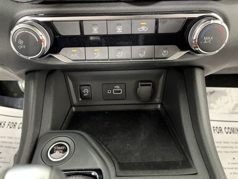Used 2025 Nissan Sentra S FWD image 23