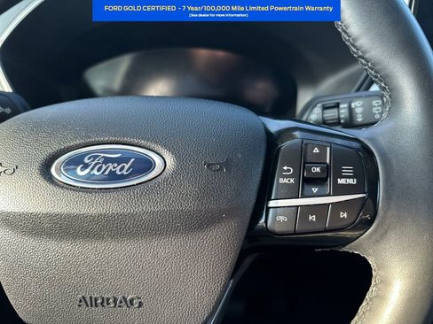 Certified 2023 Ford Escape Platinum w/ Premium Technology Package image 10