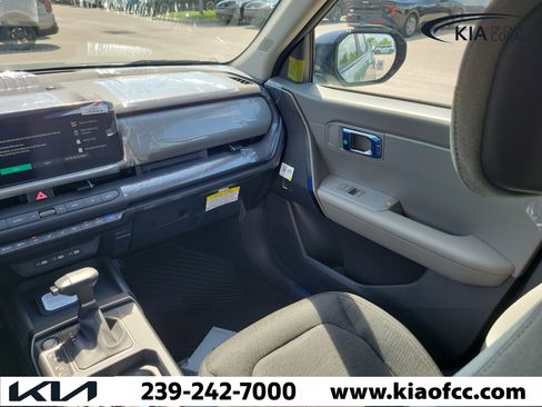 New 2027 Kia Seltos S FWD image 16