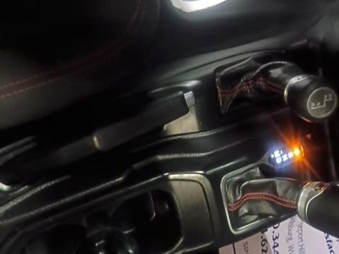 Used 2020 Jeep Gladiator Rubicon image 15