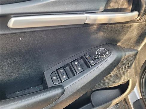 Used 2026 Kia Seltos LX FWD image 12