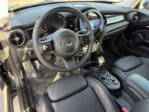 Used 2023 MINI Cooper SE image 11