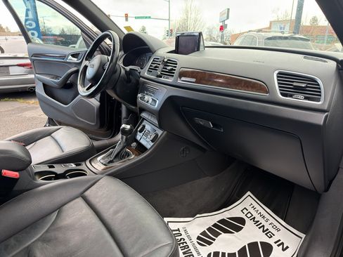 Used 2016 Audi Q3 2.0T Premium Plus w/ Technology Package image 18