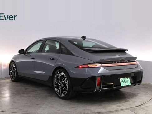 Used 2024 Hyundai Ioniq 6 Limited RWD image 17