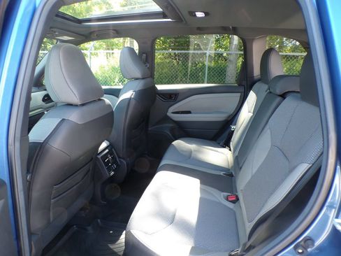 Used 2026 Subaru Forester Premium AWD/4WD image 17