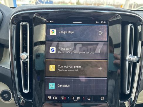 Certified 2025 Volvo XC40 B5 Ultra w/ Protection Package Premier image 21