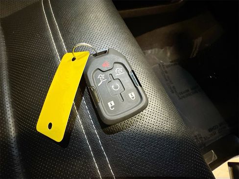 Used 2020 GMC Yukon Denali w/ Denali Ultimate Package image 43