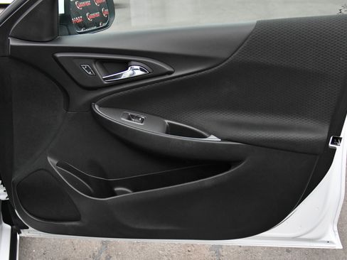 Used 2024 Chevrolet Malibu LT image 38