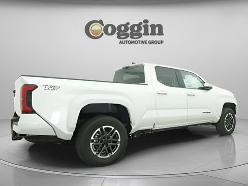 New 2026 Toyota Tacoma TRD Sport image 19