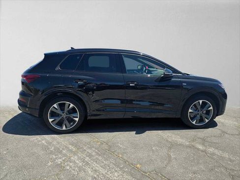 Used 2023 Audi Q4 e-tron Prestige w/ Black Optic Package AWD/4WD image 2