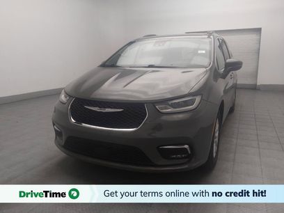 Used 2022 Chrysler Pacifica Touring-L