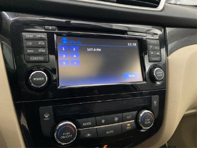 Used 2016 Nissan Rogue SL w/ SL Premium Package AWD/4WD image 31