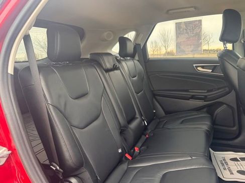 Used 2022 Ford Edge Titanium w/ Class II Trailer Tow Package AWD/4WD image 30