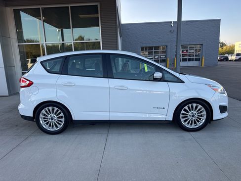 Used 2018 Ford C-MAX SE image 8