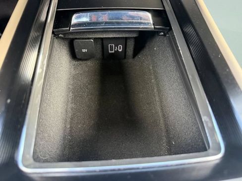 Used 2022 Lincoln Corsair FWD w/ Equipment Group 101A image 33