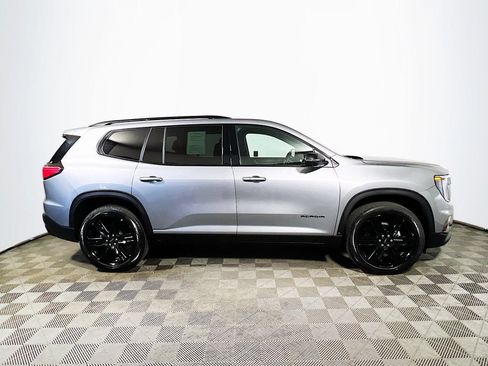 Used 2026 GMC Acadia Elevation w/ Black Edition AWD/4WD image 8