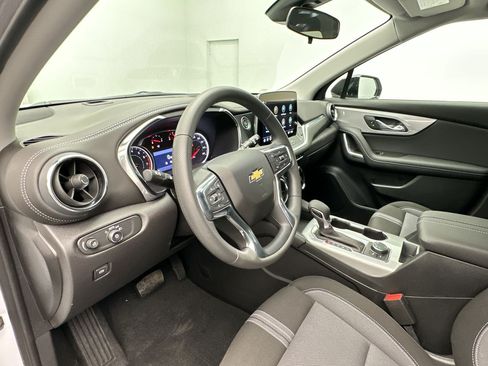 New 2026 Chevrolet Blazer LT w/ Midnight/Sport Edition AWD/4WD image 4