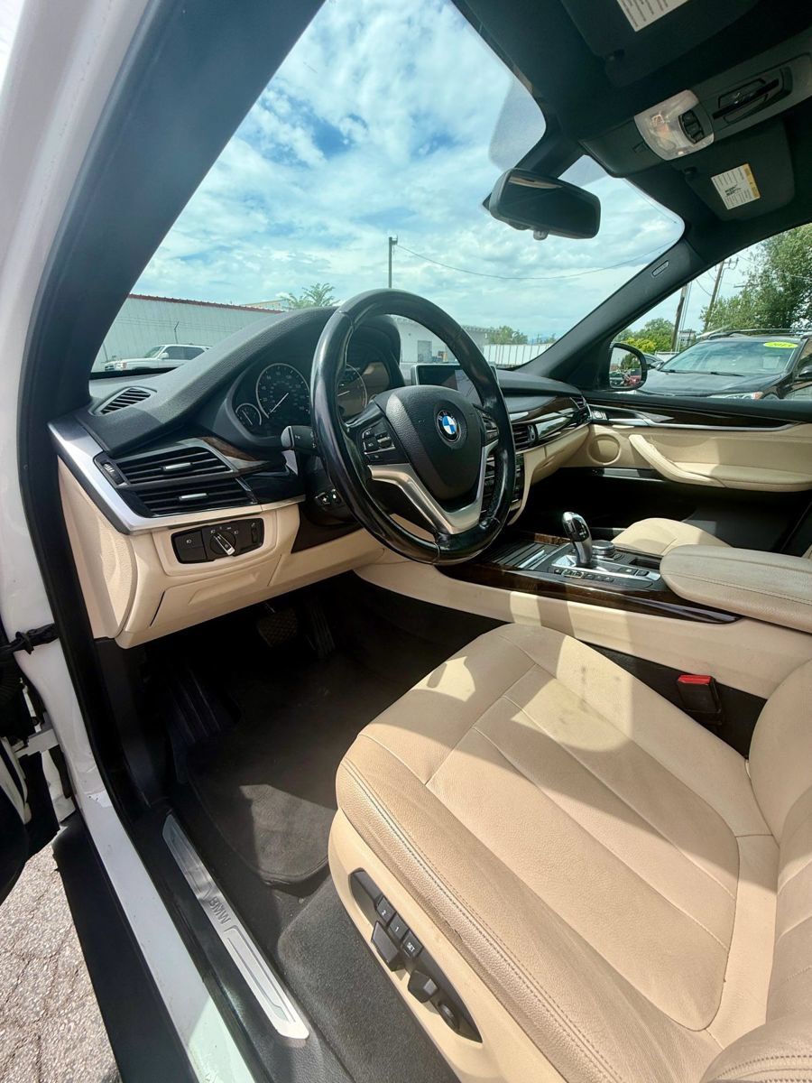 Used 2017 BMW X5 xDrive35i AWD/4WD image 25