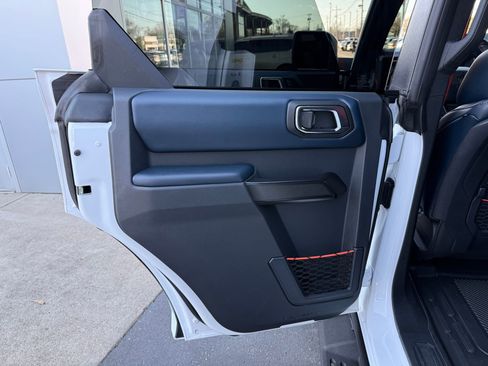 Used 2024 Ford Bronco Raptor image 48