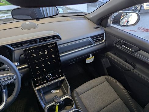 New 2026 GMC Terrain Elevation w/ LPO, Floor Liner Package AWD/4WD image 19