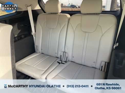 Used 2025 Kia Sorento S image 6