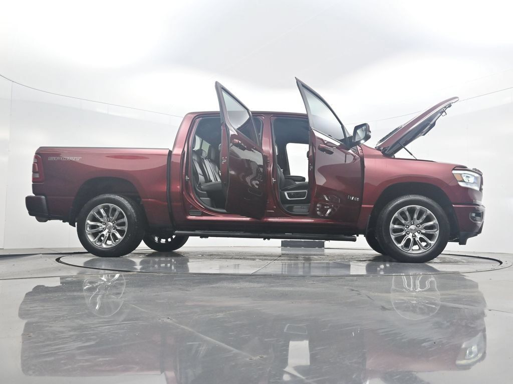 Used 2023 RAM 1500 Laramie AWD/4WD image 41