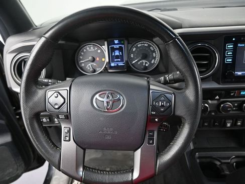 Used 2019 Toyota Tacoma TRD Pro AWD/4WD image 21