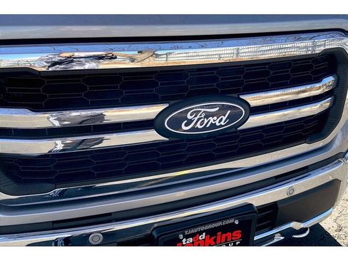Used 2024 Ford F150 Lariat w/ FX4 Off-Road Package AWD/4WD image 30