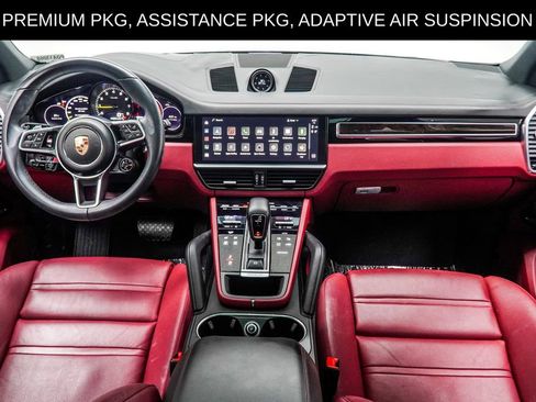 Used 2023 Porsche Cayenne w/ Premium Package AWD/4WD image 5