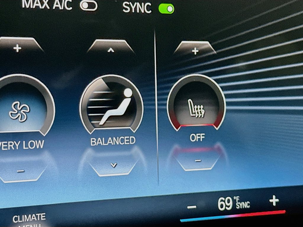 Used 2024 BMW 430i Gran Coupe xDrive w/ Premium Package AWD/4WD image 21