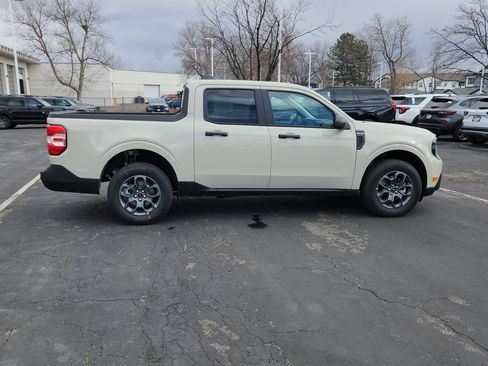 New 2025 Ford Maverick XLT w/ 4K Tow Package image 18