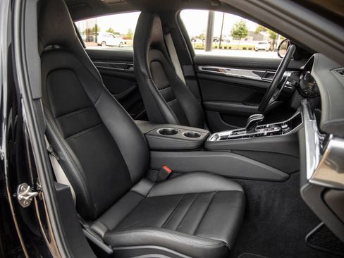 Certified 2020 Porsche Panamera 4S Executive AWD/4WD image 47