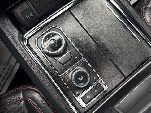 Used 2024 Ford Expedition Limited AWD/4WD image 44