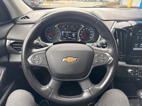 Used 2019 Chevrolet Traverse LT w/ LT Premium Package AWD/4WD image 22