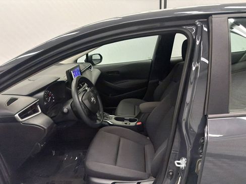 Used 2024 Toyota Corolla LE FWD image 9
