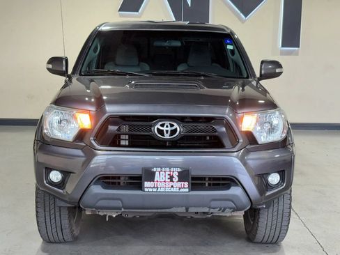 Used 2014 Toyota Tacoma PreRunner w/ TRD Sport Package RWD image 3