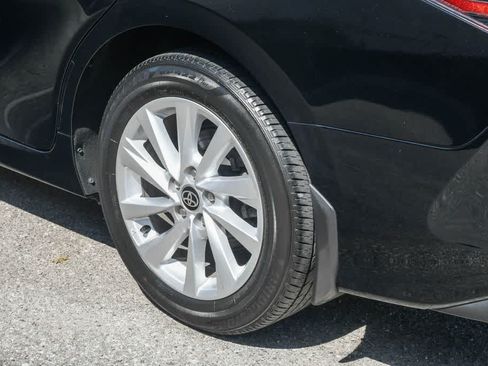 Used 2023 Toyota Camry LE FWD image 11