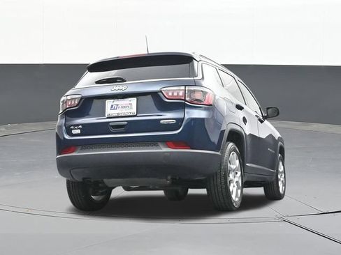 Used 2024 Jeep Compass Latitude AWD/4WD image 45