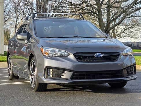 Used 2022 Subaru Impreza 2.0i Sport image 2