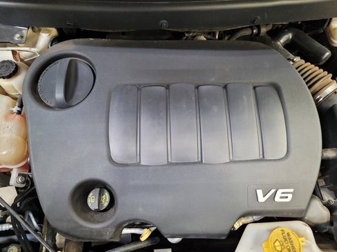 Used 2018 Dodge Journey GT image 30