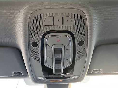 Used 2018 Audi A4 2.0T allroad Premium Plus image 39