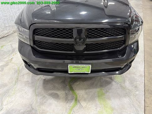Used 2016 RAM 1500 Express w/ Black Ram 1500 Express Group AWD/4WD image 18