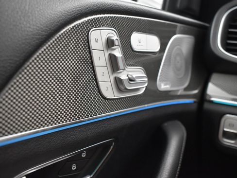 Used 2020 Mercedes-Benz GLE 350 4MATIC image 16