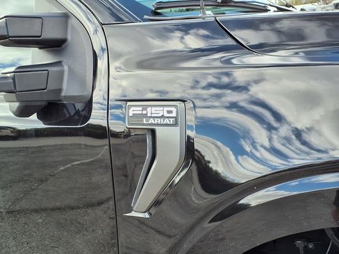 Used 2021 Ford F150 Lariat w/ Equipment Group 502A High image 11