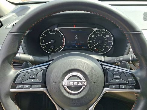 Used 2023 Nissan Altima 2.5 SR FWD image 19