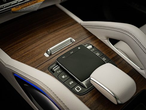 New 2026 Mercedes-Benz GLE 350 4MATIC image 36